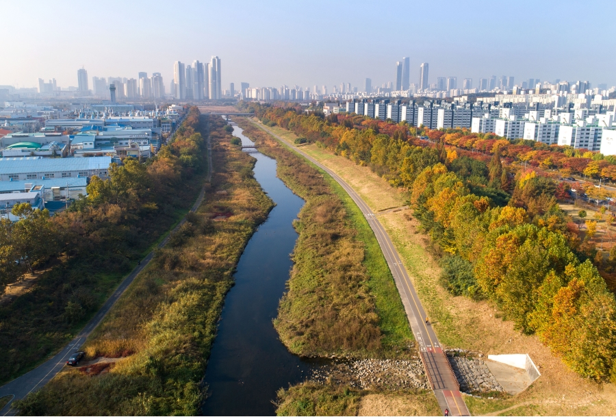 연수구 승기천~송도, 자전거 전용교량으로 잇는다.